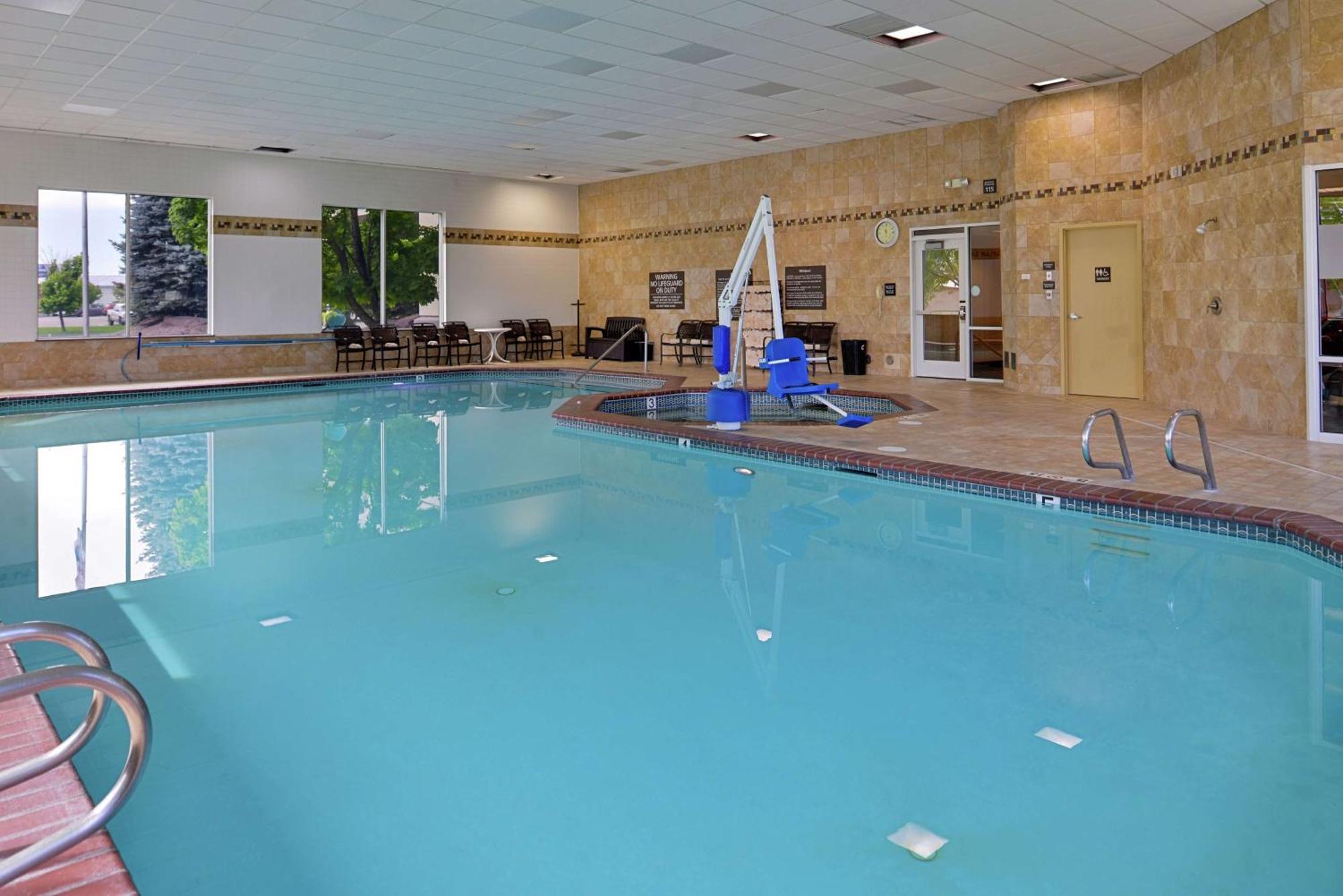 Hampton Inn Idaho Falls / Airport Exterior foto